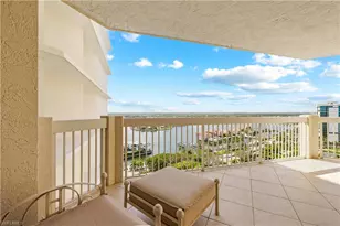 4021 Gulf Shore Blvd N, Naples, FL 34103 - Photo 11