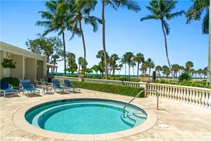 4021 Gulf Shore Blvd N, Naples, FL 34103 - Photo 19