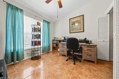 12821 Eagle Pointe Cir, Fort Myers, FL 33913 - Photo 13