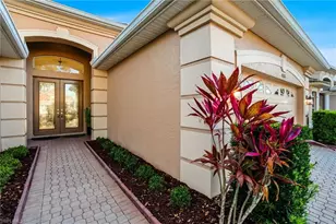 4828 Cerromar Dr, Naples, FL 34112 - Photo 5