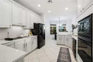 4828 Cerromar Dr, Naples, FL 34112 - Photo 15