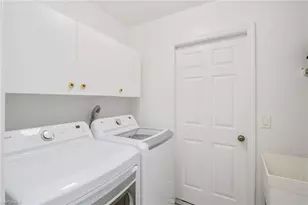 2910 2nd St NE, Naples, FL 34120 - Photo 23