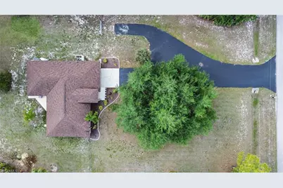 2910 2nd St NE, Naples, FL 34120 - Photo 33