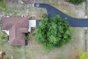 2910 2nd St NE, Naples, FL 34120 - Photo 33