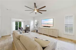 415 Crossfield Cir, Naples, FL 34104 - Photo 23