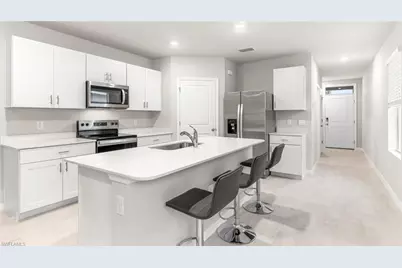 1204 Brooklands Dr, Fort Myers, FL 33905 - Photo 7