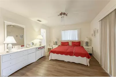 45 Tozer Ct, Fort Myers, FL 33919 - Photo 7