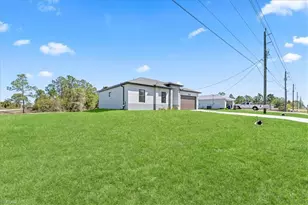 2507 East 15th Street, Lehigh Acres, FL 33972 - Photo 9