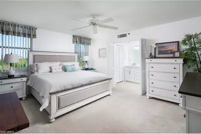 5550 Heron Point Dr #305, Naples, FL 34108 - Photo 7