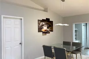 2060 22nd Ave NE, Naples, FL 34120 - Photo 7