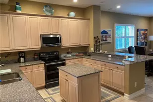 2662 Bolero Dr, Naples, FL 34109 - Photo 3