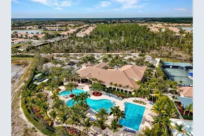 2724 Crystal Way, Naples, FL 34119 - Photo 13