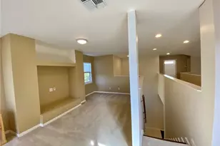 74 Burnt Pine Dr, Naples, FL 34119 - Photo 19