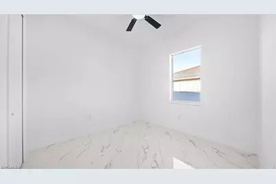 1009/1011 NE 15th Ln #1009 / 1011, Cape Coral, FL 33909 - Photo 15