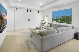 1080 13th St N, Naples, FL 34102 - Photo 11