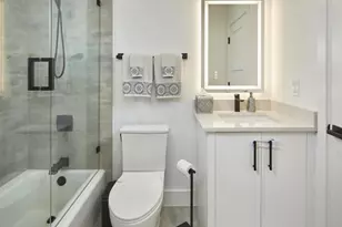 1080 13th St N, Naples, FL 34102 - Photo 19