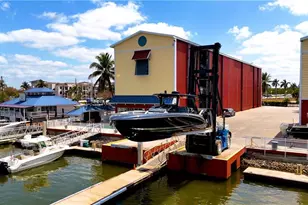 750 River Point B2-13 Dr, Naples, FL 34102 - Photo 17