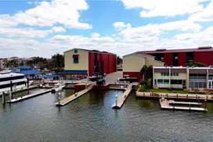 750 River Point B2-13 Dr, Naples, FL 34102 - Photo 13