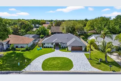 10274 Boca Cir, Naples, FL 34109 - Photo 21