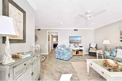 1100 Gulf Shore Blvd N #304, Naples, FL 34102 - Photo 3