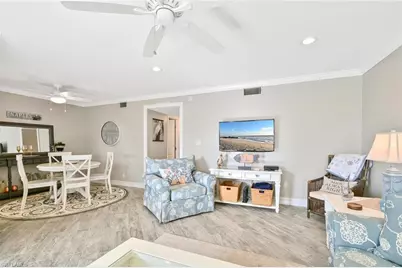 1100 Gulf Shore Blvd N #304, Naples, FL 34102 - Photo 5