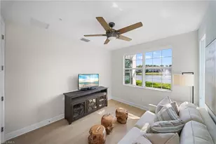 8030 Signature Club Cir, Naples, FL 34113 - Photo 25