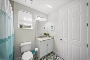 8030 Signature Club Cir, Naples, FL 34113 - Photo 21