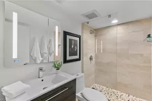 568 12th Ave S, Naples, FL 34102 - Photo 15