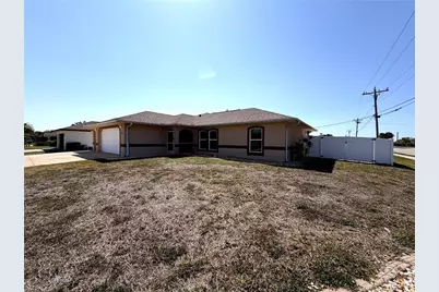 102 SE 43rd Ln, Cape Coral, FL 33904 - Photo 21