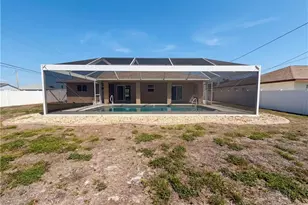 102 SE 43rd Ln, Cape Coral, FL 33904 - Photo 19