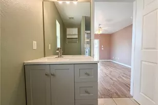 102 SE 43rd Ln, Cape Coral, FL 33904 - Photo 11