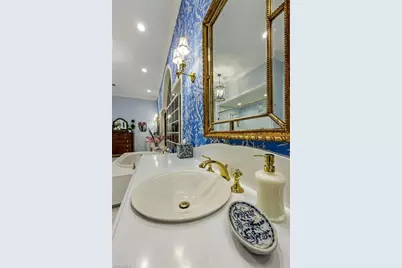 27710 Marina Isle Ct, Bonita Springs, FL 34134 - Photo 37