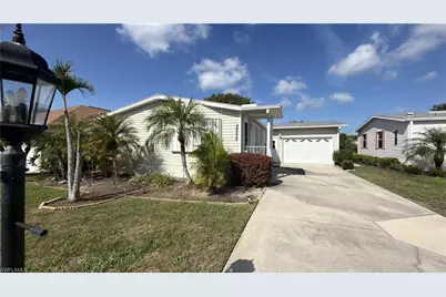 26239 Bonita Fairways Cir, Bonita Springs, FL 34135 - Photo 15