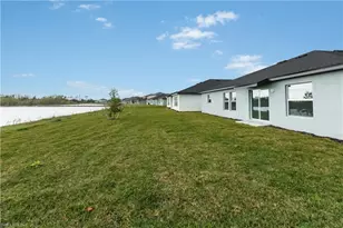 17208 Monte Isola Wy, North Fort Myers, FL 33917 - Photo 7