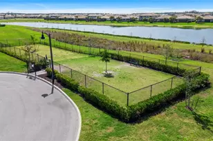 19545 Hinkley Dr, Estero, FL 33928 - Photo 29