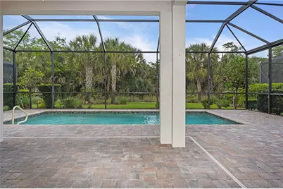 9395 Greyhawk Trl, Naples, FL 34120 - Photo 13