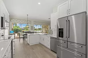 24812 Hollybrier Ln, Bonita Springs, FL 34134 - Photo 7