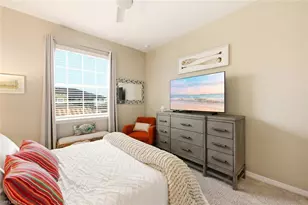 9365 Pocida Ct, Naples, FL 34119 - Photo 23