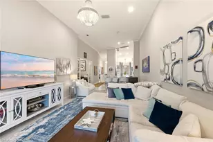 9365 Pocida Ct, Naples, FL 34119 - Photo 15