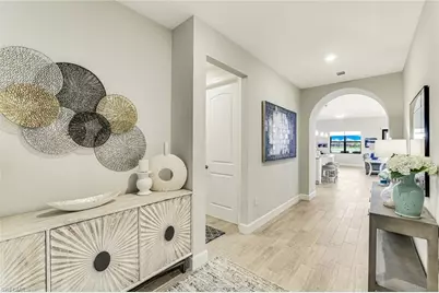 7631 Winding Cypress Dr, Naples, FL 34114 - Photo 5