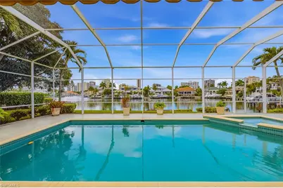 4459 Crayton Rd, Naples, FL 34103 - Photo 9