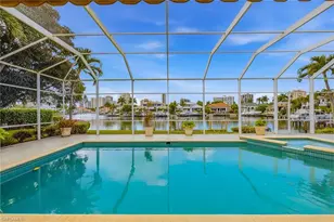 4459 Crayton Rd, Naples, FL 34103 - Photo 9