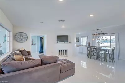 1138 Harbor Dr, Fort Myers, FL 33917 - Photo 11