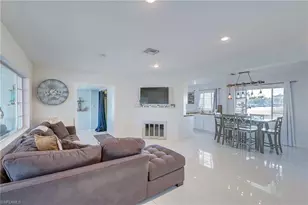 1138 Harbor Dr, Fort Myers, FL 33917 - Photo 11