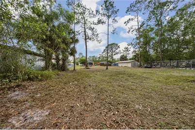 3283 2nd Ave SE, Naples, FL 34117 - Photo 33