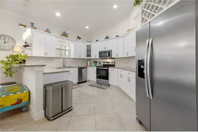 3283 2nd Ave SE, Naples, FL 34117 - Photo 3