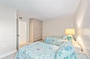 2850 Gulf Shore Blvd N, Naples, FL 34103 - Photo 17