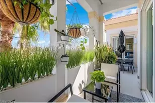 365 5th Ave S, Naples, FL 34102 - Photo 39