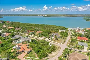 790 Inlet Dr, Marco Island, FL 34145 - Photo 1