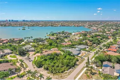 790 Inlet Dr, Marco Island, FL 34145 - Photo 3